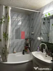 Vând apartament cu 3 camere și 2 băi în zona Militari 