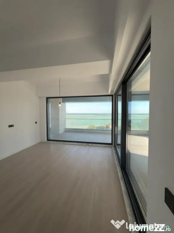 EXCLUSIVITATE Apartament PREMIUM CU VEDERE FRONTALĂ LA MAR - Constanta (Constanta)