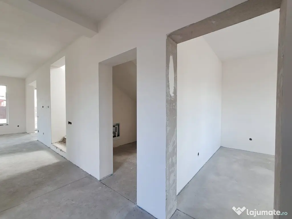 Casa P+E cu CF la zi Apahida central, sup.152 mp util,teren 601 mp. - Cluj-Napoca (Cluj)