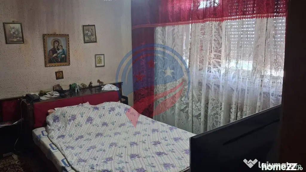 Aprtament 3 camere, decomandat, etaj 9, zona Institut - Craiova (Dolj)