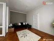 194 mp apartament de lux + 195 mp curte individuala, zona Ce 