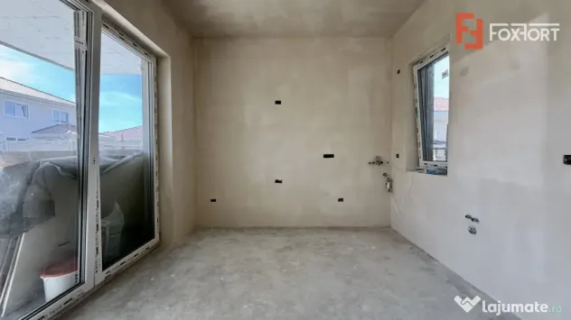 Duplex cu 3 camere si teren de 322 mp, toate utilitatile zon - Mosnita Noua (Timis)