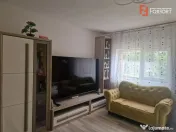 Casa individuala cu 9 camere, in Mosnita Noua, zona centrala 