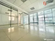 Spatiu comercial de vanzare, 585 mp,locatia excelenta, Timis 