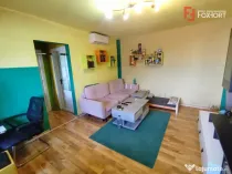 Apartament cu 4 camere de vanzare in zona Spitalul Judetean