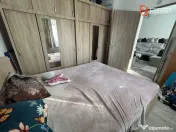 Apartament de vanzare cu 3 camere, la parter - zona Sag 