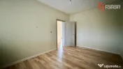 Duplex pe parter 4 camere Ghiroda 