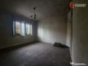 Casa individuala de vanzare cu 2 camere, in Arad, zona Lebad 