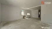 Duplex de vanzare 4 camere, langa Mega Image - Mosnita Noua 