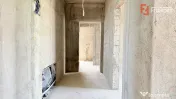 Apartament de vanzare cu 3 camere + 2 locuri de parcare - Dr 