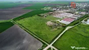 Teren intravilan cu suprafata de 58.340 mp, in Sanmartinul S 