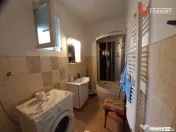 Casa individuala spatioasa cu 6 camere - Ghiroda 