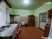 Casa individuala spatioasa cu 6 camere - Ghiroda 