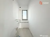 Duplex 4 camere situat la drum asfaltat, in Sacalaz 