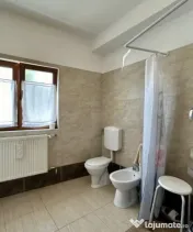 Apartament cu 3 camere la parter si teren de 160 mp - Ghirod 