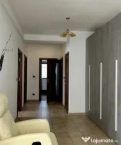Apartament cu 3 camere la parter si teren de 160 mp - Ghirod 