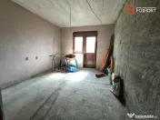 Casa la rosu 6 camere, Chisoda - ID V4970