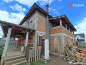 Casa la rosu 6 camere, Chisoda - ID V4970