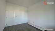 Apartament cu doua camere, decomandat in Giroc - ID V758 