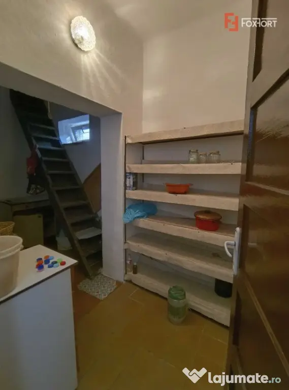 Duplex cu 3 camere si teren de 450 mp la curte comuna, zona - Timisoara (Timis)