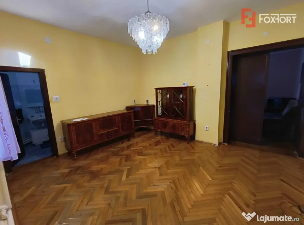 Duplex cu 3 camere si teren de 450 mp la curte comuna, zona - Timisoara (Timis)