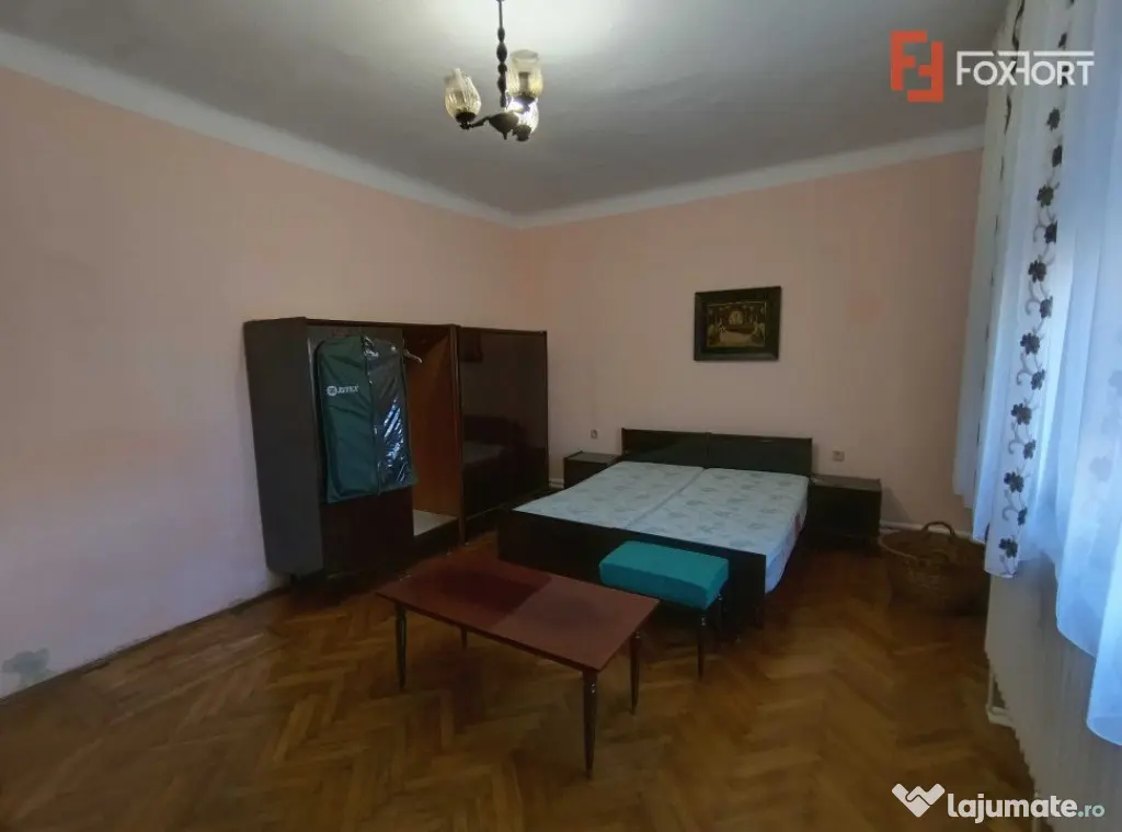 Duplex cu 3 camere si teren de 450 mp la curte comuna, zona - Timisoara (Timis)