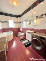 Casa individuala de vanzare, 250 mp, intrare in Dumbravita - 