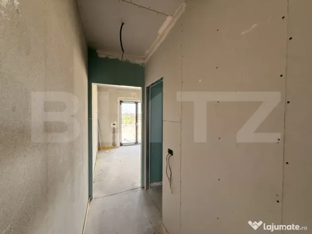 Apartament SD de 2 camere, 63 mp, la cheie, et. 3, zona Ford - Craiova (Dolj)