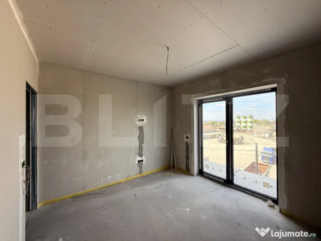 Apartament SD de 2 camere, 63 mp, la cheie, et. 3, zona Ford - Craiova (Dolj)
