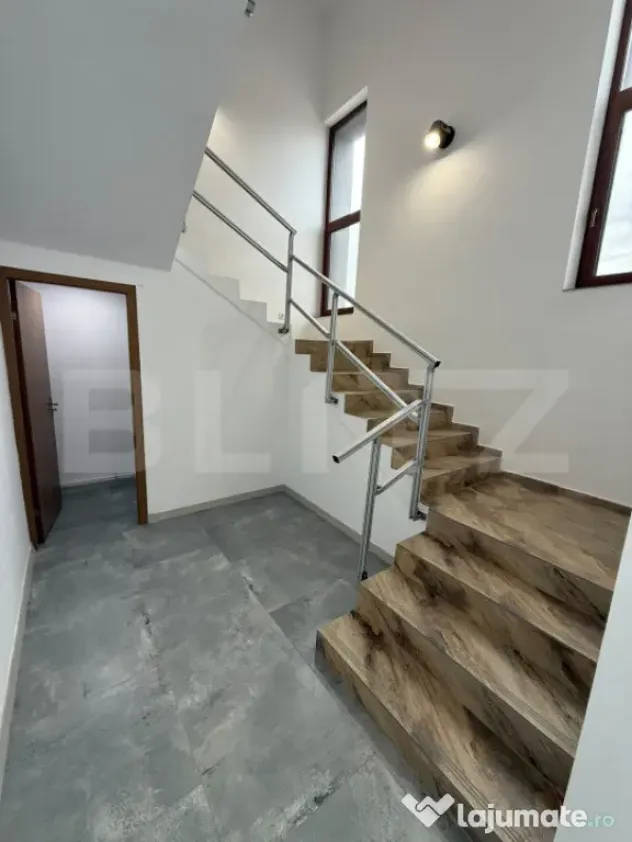 Spațiu comercial 200 mp | Bd. Muncii | Panou publicitar | 5 - Cluj-Napoca (Cluj)