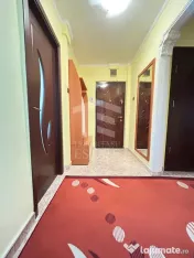 Ap. 3 camere decomandat Năvodari Str. Delfinului + loc parcare 