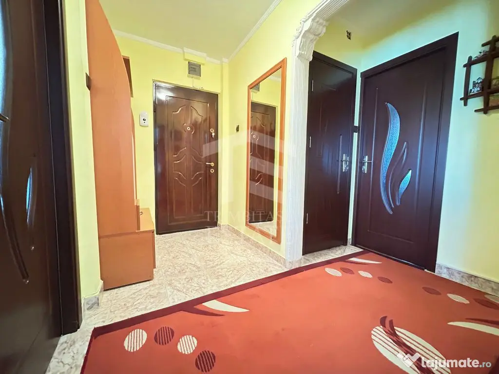 Ap. 3 camere decomandat Năvodari Str. Delfinului + loc parcare - Navodari (Constanta)