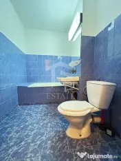 Ap. 3 camere decomandat Năvodari Str. Delfinului + loc parcare 