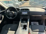 Jaguar F-Pace 20d Pure AWD 