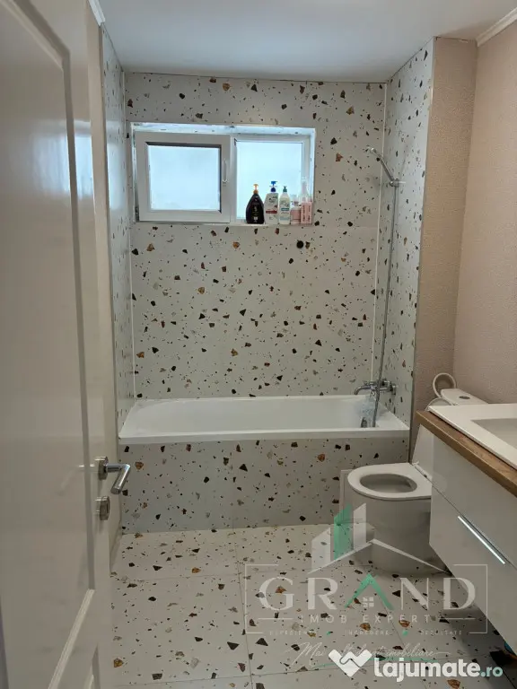 Apartament 3 camere 50mp | balcon | zona Tineretului - Floresti (Cluj)