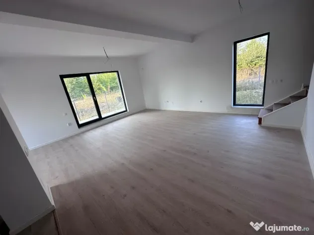 Duplex Corbeanca Centru 3 dormitoare| 3 băi - Corbeanca (Bucuresti-Ilfov)