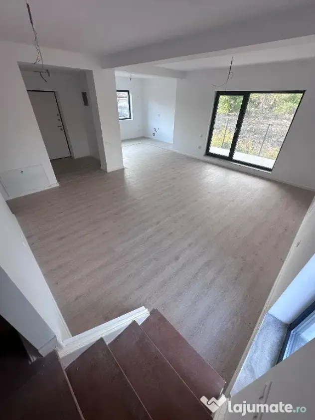 Duplex Corbeanca Centru 3 dormitoare| 3 băi - Corbeanca (Bucuresti-Ilfov)