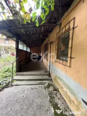 Casa pe parter 3 camere ingrijita curte si gradina Gaesti No 