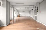 Executive Corner Office | Tavan Inalt, Ferestre Mari | Gara 
