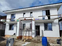 Duplex 4 camere - toate utilitatile - dormitor la parter