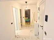Inchiriere apartament 2 camere Sun Royal 70 mp Piata Sudului 625 EUR 