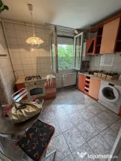 Apartament 2 camerwe decomandat / Centrala proprie