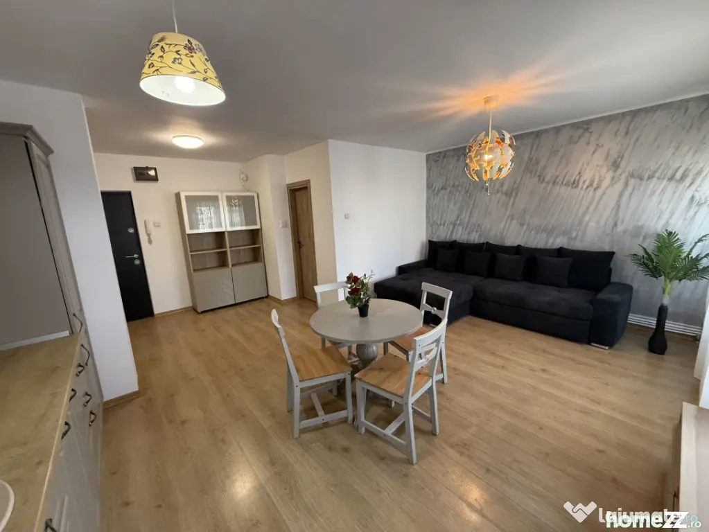 Ultracentral, renovat, mobilat-utilat, centrala - Tulcea (Tulcea)