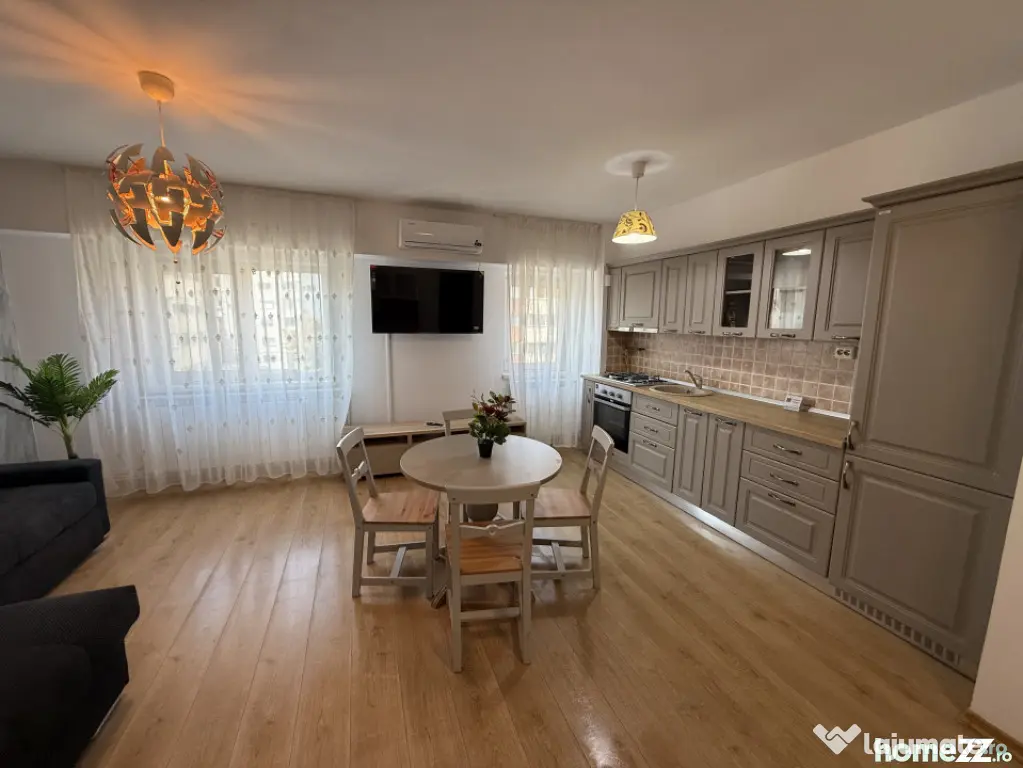 Ultracentral, renovat, mobilat-utilat, centrala - Tulcea (Tulcea)