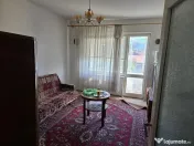 Apartament de 2 camere zona TRACTORUL,str Oltet, 