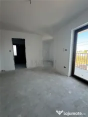 CASA SPATIOASA 4 DORMITOARE BUCATARIE INCHISA ZONA SERENA AS 