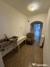Garsoniera , parter , Radauti