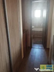 Anda, de vanzare apartament 2 camere, decomandat, gaze, mobilat 