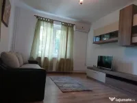Proprietar inchiriez apartament o camera 