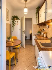 Apartament 2 camere, decomandat, balcon si parcare, Vlahuta